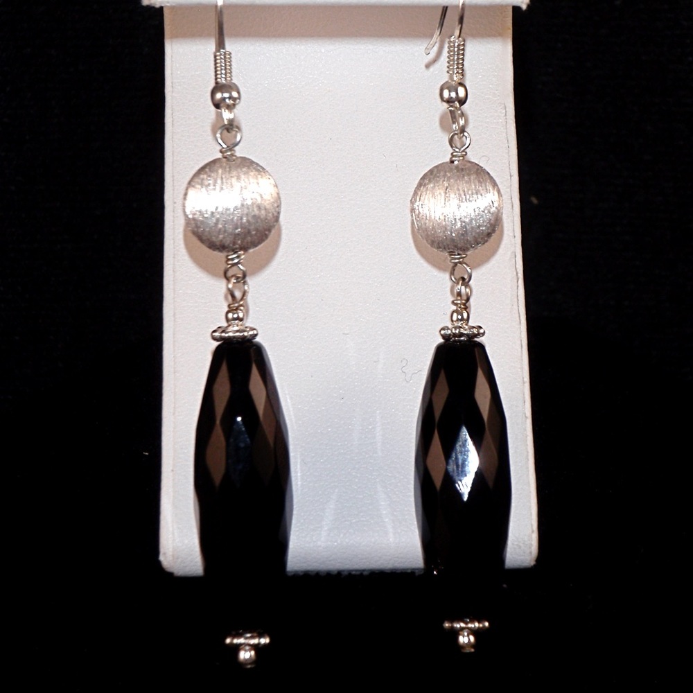 Onyx drop earrings
